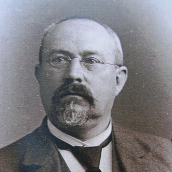 Dr. Heinrich Lübbers